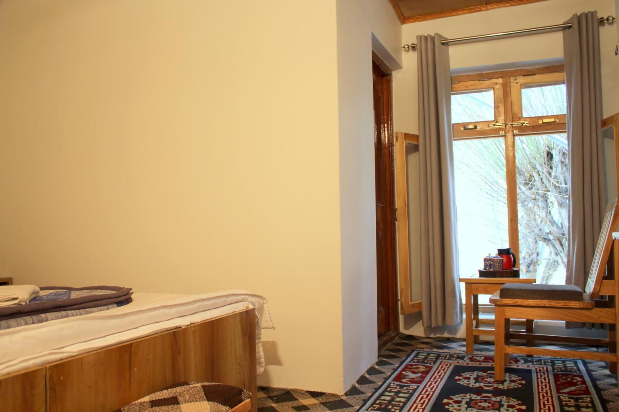 Karma Lodge Leh Eksteriør bilde