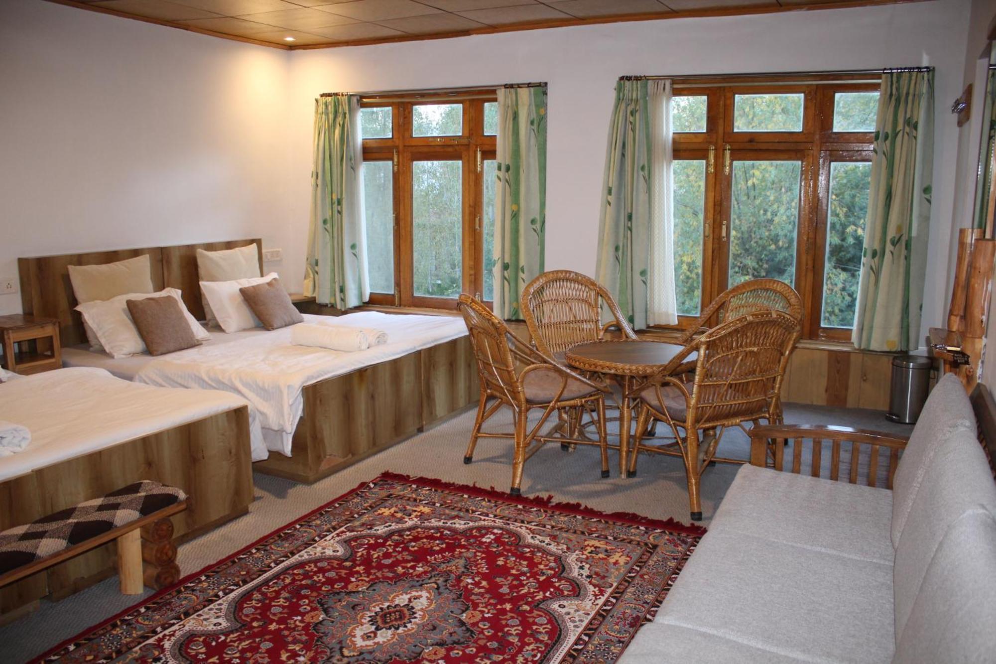 Karma Lodge Leh Eksteriør bilde